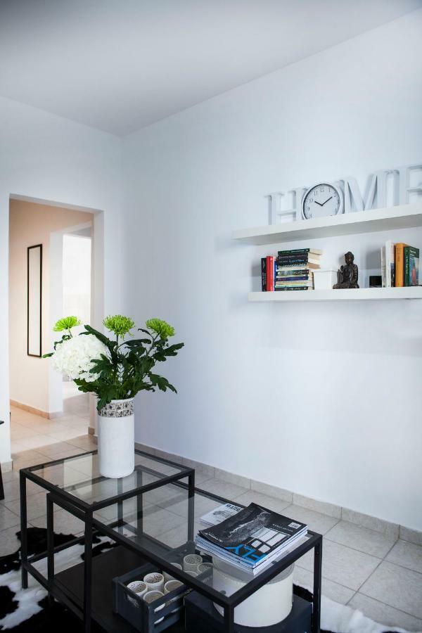 Best Located Executive Apartment In Maroussi. Atenas Exterior foto